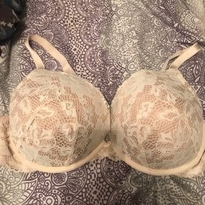 Torrid 42DD Lace Trim Push-Up, Plunge Bra